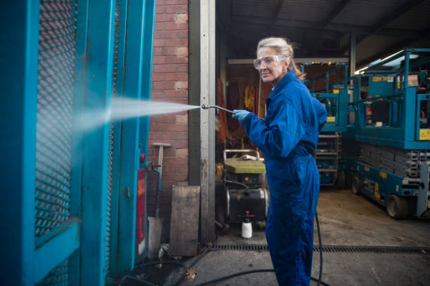 Best Factory Floor Cleaning  in Shoreacres, TX